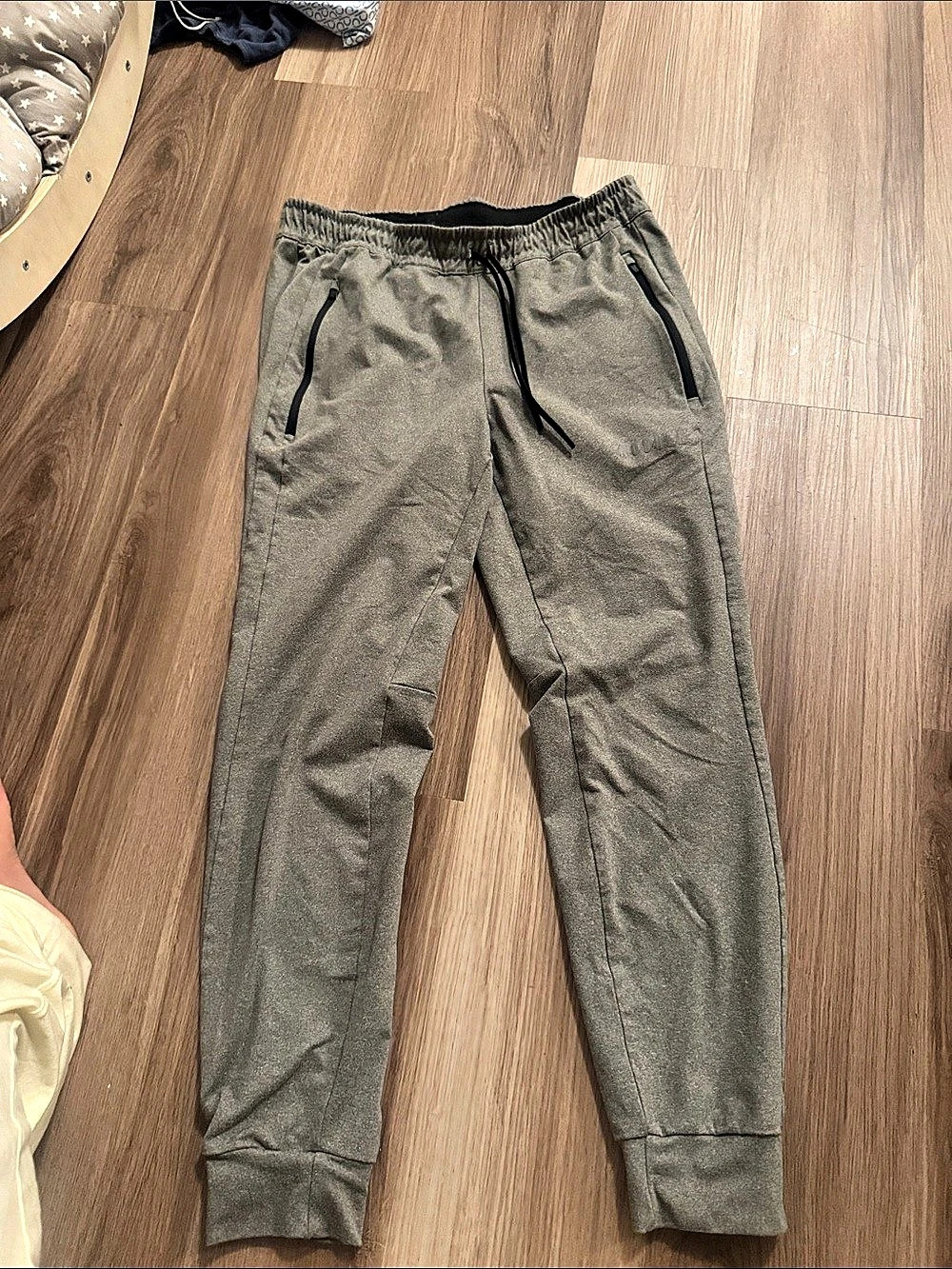 Nobull Men's Gray Jogger Pants Size Medium Like New
